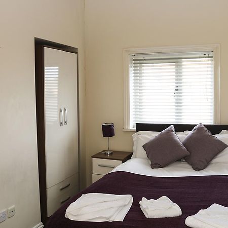 Parks Nest 5 Apartment Kingston upon Hull Exterior foto